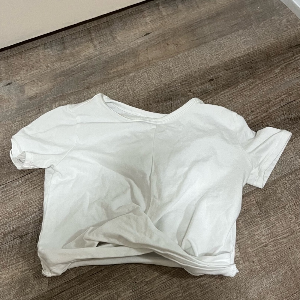 HOLLISTER cropped baby tee